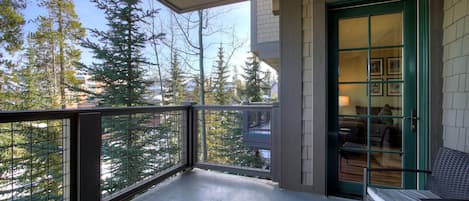 Condo, 1 Bedroom | Property grounds