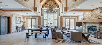 Beautifully Updated Mountain Chic Condo 1 Bedroom Condo