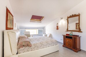 1 bedroom, iron/ironing board