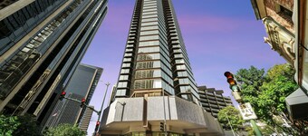 Chic Dt Honolulu Executive Condo 1 Bedroom Condo