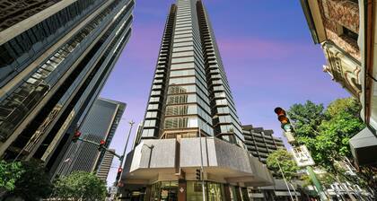 Chic Dt Honolulu Executive Condo 1 Bedroom Condo