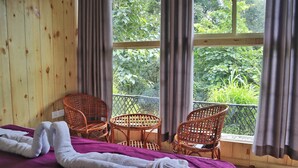 View from room - Arahnyam Pool Side Cafe & Resort Bhimtal (Suriyagaon)
