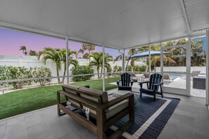 House, 3 Bedrooms | Terrace/patio