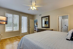 4 bedrooms, iron/ironing board, free WiFi, bed sheets