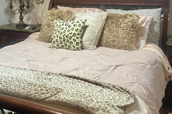 2 chambres, fer et planche Ă repasser, lit parapluie, Wi-Fi gratuit