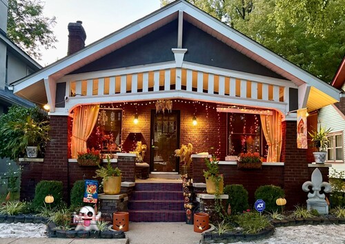 Blissful Bungalow on National Historic St in New Albany, 1 mile from Ohio River