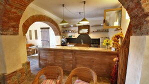 House | Private kitchen | Highchair - Apartment Near Lake Trasimeno Vineyards (Castiglione del Lago)