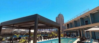 Léon Hôtel Kinshasa