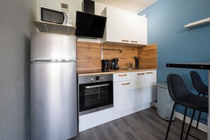 Micro-ondas, fogão, cooktop