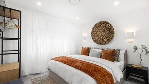 2 chambres, fer et planche à repasser, lit parapluie, Wi-Fi gratuit