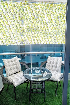 Appartement Supérieur, 1 chambre, salle de bains privée, vue cour intérieure | Terrasse/Patio