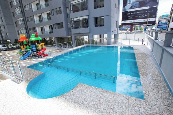 Outdoor pool - Maskan Airbnbs (Nairobi)