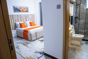 Superior Apartment, 2 Bedrooms, Private Bathroom, Courtyard View | Laptop workspace, blackout drapes, iron/ironing board, free WiFi - Maskan Airbnbs (Nairobi)