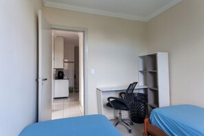 2 bedrooms, iron/ironing board, WiFi, bed sheets