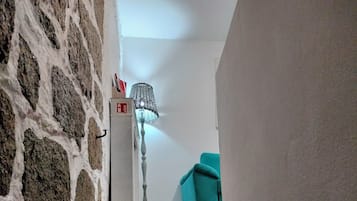 Classic Apartment, Non Smoking, Mountain View | Living area
