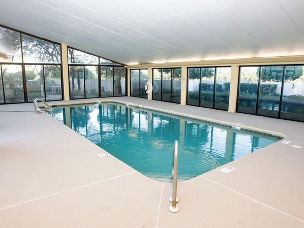 Indoor pool - Seaside Beach & Racquet 3706 by Liquid Life (Orange Beach)