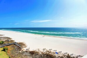 On the beach - Seaside Beach & Racquet 3706 by Liquid Life (Orange Beach)