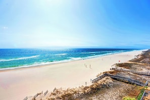 On the beach - Seaside Beach & Racquet 3706 by Liquid Life (Orange Beach)