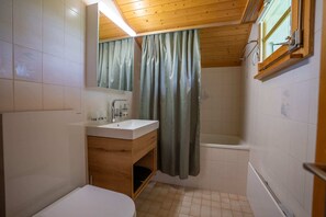 Basic Apartment | Bathroom | Towels - Bärgdohla Attika (Bettmeralp)