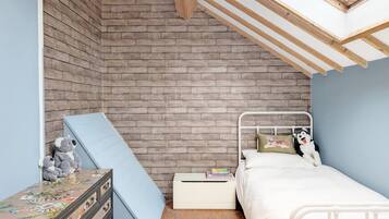 6 bedrooms, iron/ironing board, travel crib, WiFi