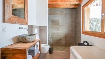 Basic-Chalet | Badezimmer