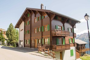 Basic Apartment | Exterior