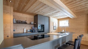 Unclassified image, 2 of 47, button - Chalet Onno Henny (Bettmeralp)