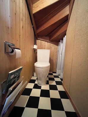 Basic-Chalet | Badezimmer