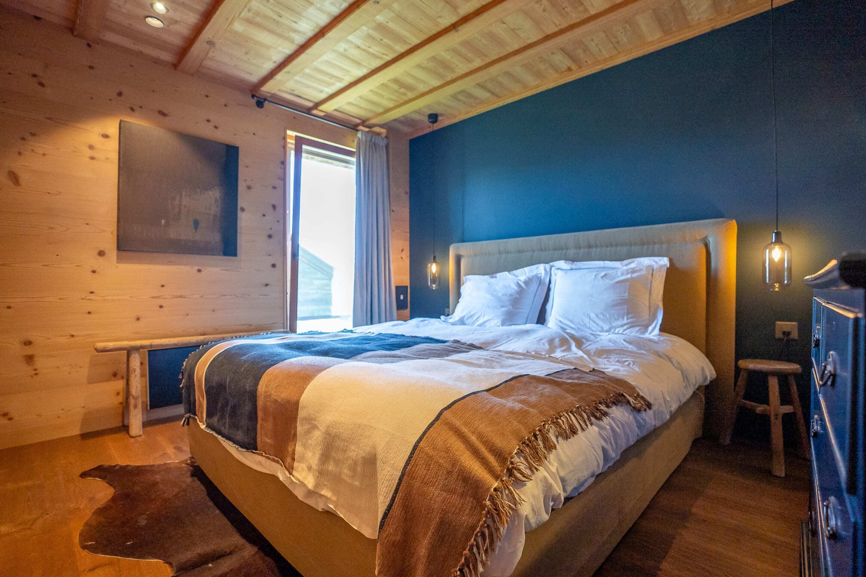 Basic Chalet | 2 bedrooms, laptop workspace, bed sheets
