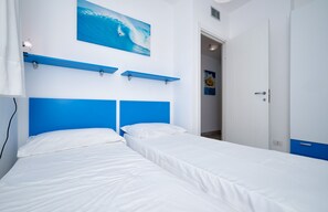 3 bedrooms, in-room safe, iron/ironing board, free WiFi