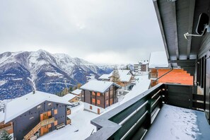 เบสิกอพาร์ทเมนท์ | บริเวณที่พัก