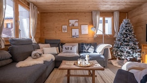 Unclassified image, 2 of 27, button - Krone Apartment (Bettmeralp)