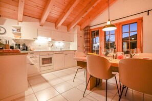 Basic Apartment | Private kitchen - Brunnen Attika (Riederalp)