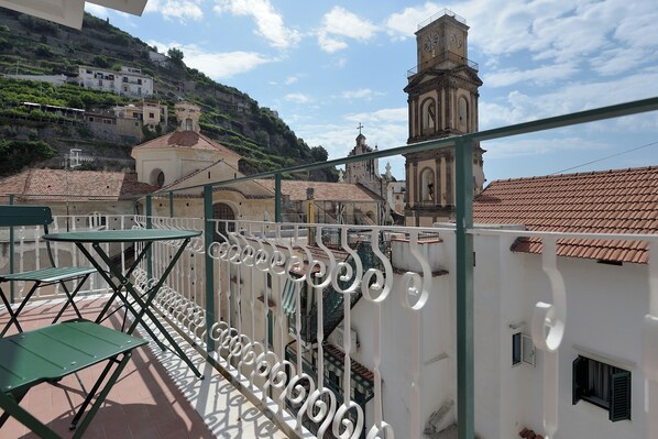 Outdoor dining - The Bell Tower Clock with panoramic views (Minori)