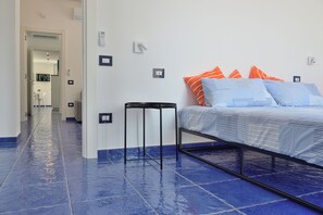 1 bedroom, iron/ironing board, travel cot, free WiFi