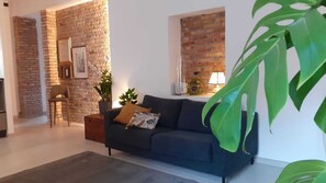 Interior - In the heart of the city, near the sea, the Port and the Railway Station... (Civitavecchia)