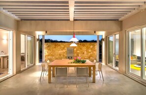 Outdoor dining - VILLA PERLA - Three Bedroom Villa, Sleeps 8 (Favignana)