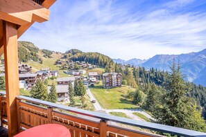 Basic Apartment | Property grounds - Casa Andrea 517 (Riederalp)