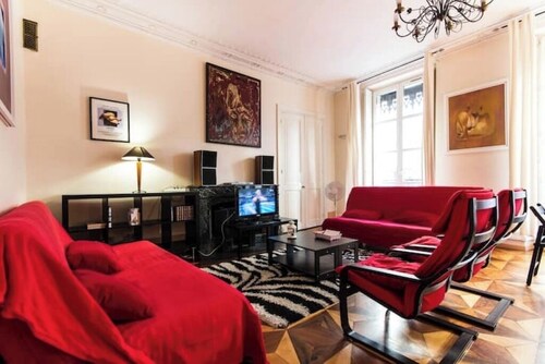 Historic loft with character, Grenoble city center
