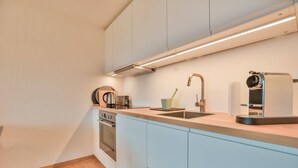 Basic Apartment | Private kitchen | Fridge, oven, dishwasher, electric kettle - Casa Arturo 412 (Riederalp)