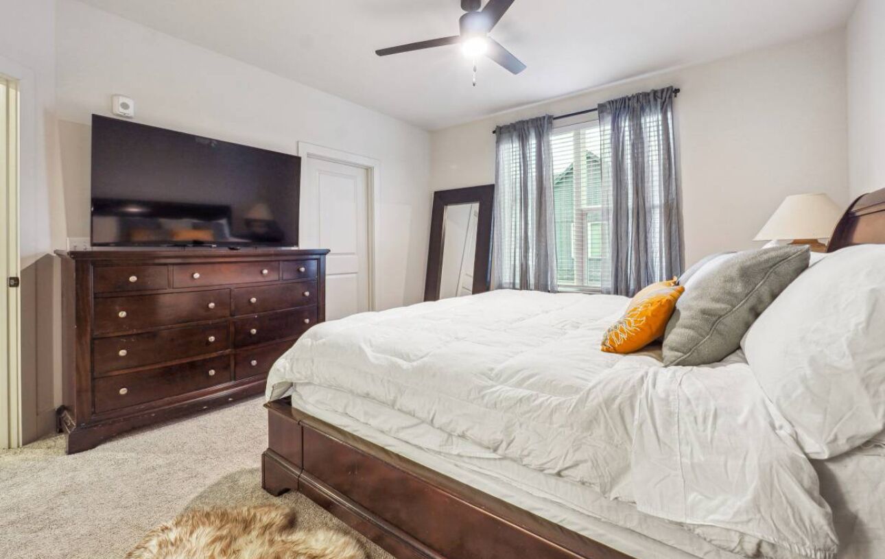 2 bedrooms, in-room safe, iron/ironing board, WiFi