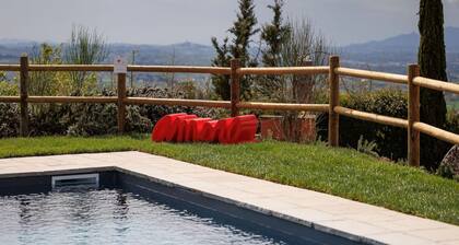 Villa in Chianti With Pool and Stunning Views
