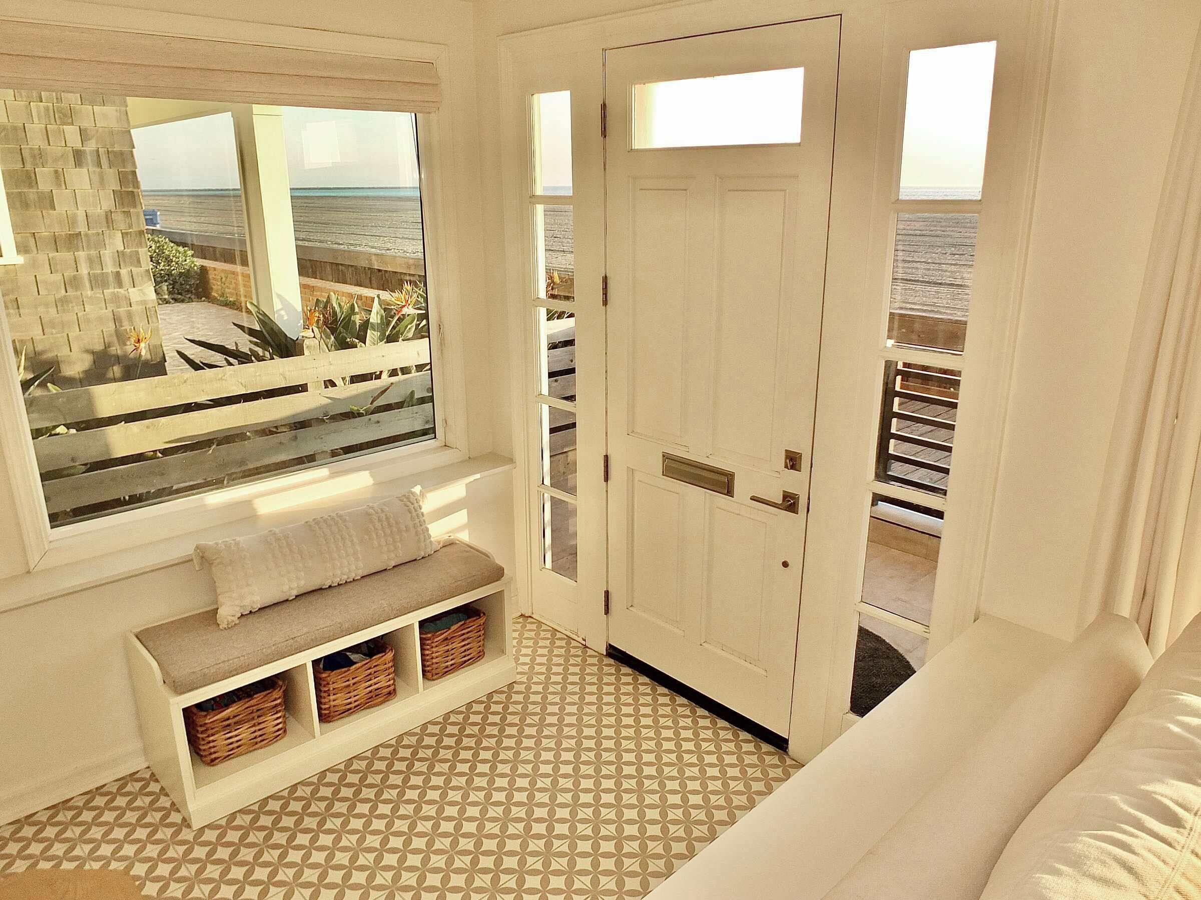 Maison, plusieurs lits, patio, vue océan (Beachfront Estate LB) | Intérieur