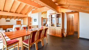 Basic Apartment | Dining - Casa Arturo Penthouse (Riederalp)
