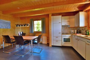 Basic Chalet | Private kitchen - Chalet Collini (Riederalp)
