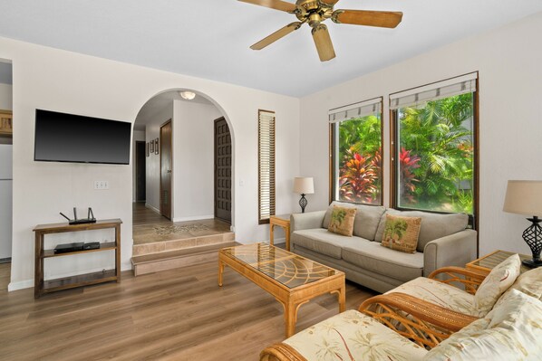 TV, DVD player - Poipu Kai Kahala 114 - Two-bedroom Garden View (Koloa)