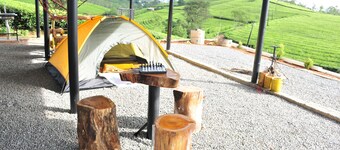 Kudaram County Resort