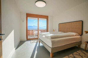 4 bedrooms, desk, laptop workspace, bed sheets - Golmenegg B Hörnliblick (Riederalp)