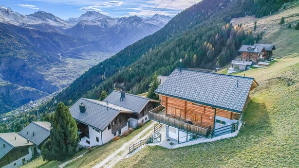 Basic Apartment | Exterior - Hirschfluh Duplex (Riederalp)