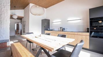 Departamento básico | Restaurantes